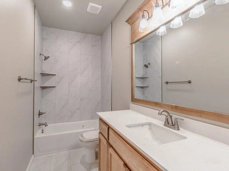 Photo 7 — 11637 Ward Road, Edmond, OK 73034