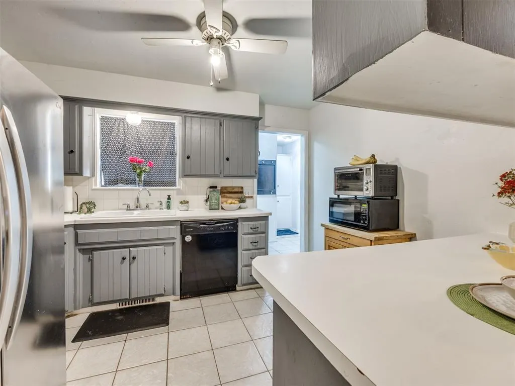 Photo 6 — 3841 Southwind Avenue, Oklahoma City, OK 73179