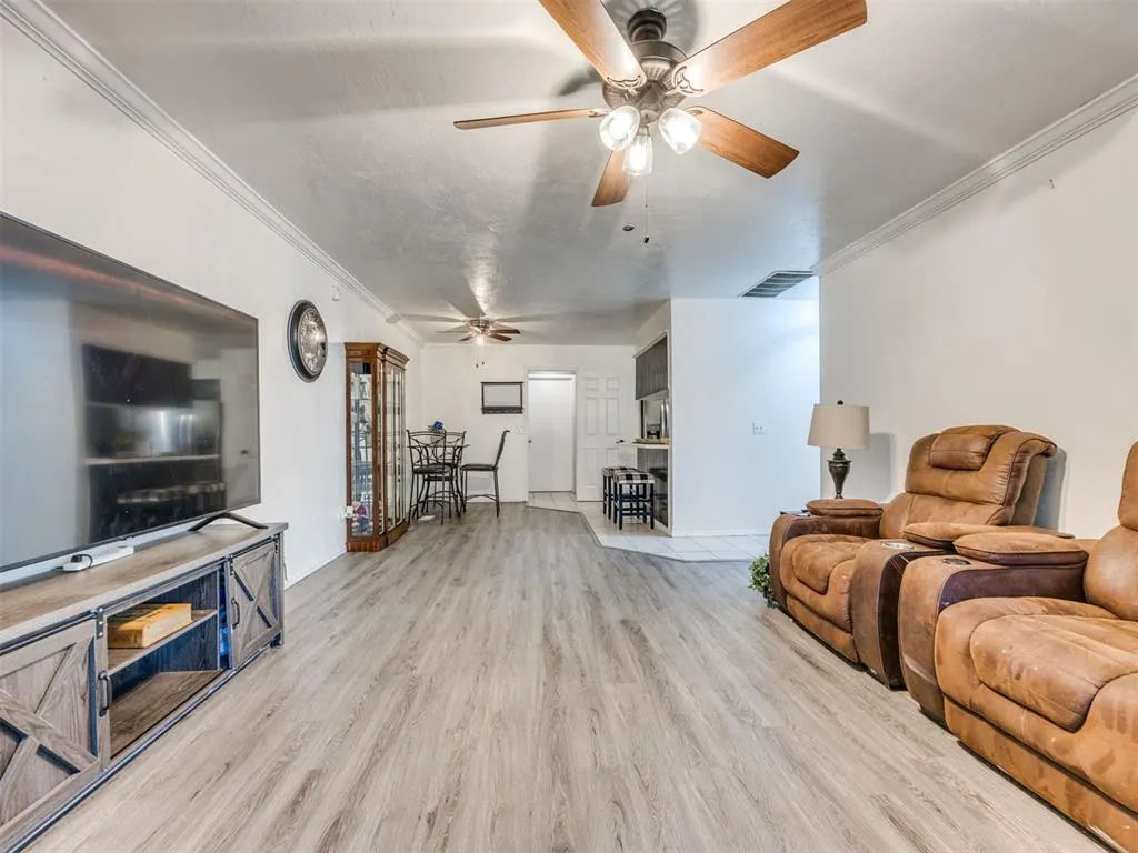 Photo 13 — 3841 Southwind Avenue, Oklahoma City, OK 73179