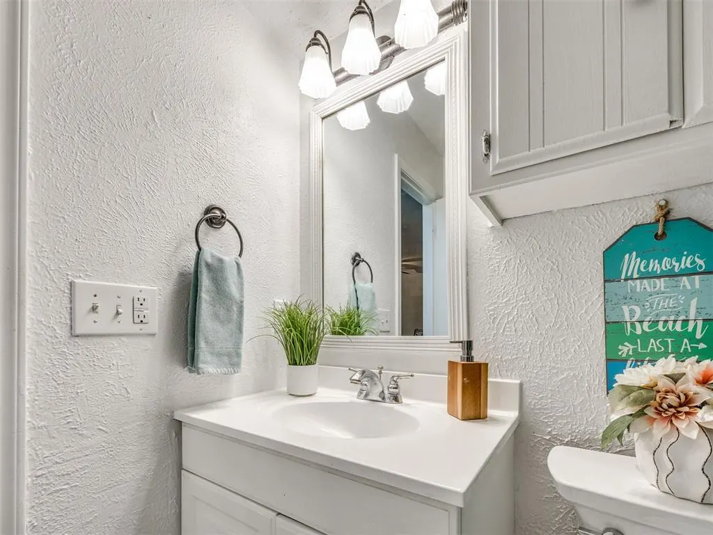 Photo 15 — 3841 Southwind Avenue, Oklahoma City, OK 73179