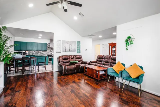 Photo 4 — 231 SE 53rd Street, Oklahoma City, OK 73129
