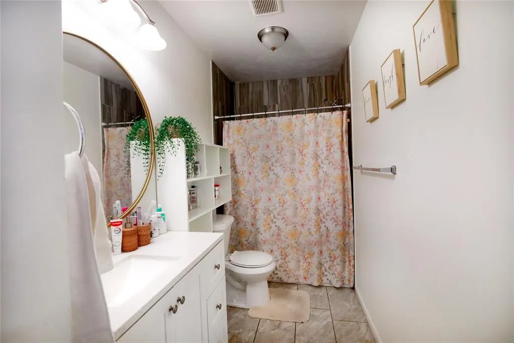 Photo 16 — 231 SE 53rd Street, Oklahoma City, OK 73129