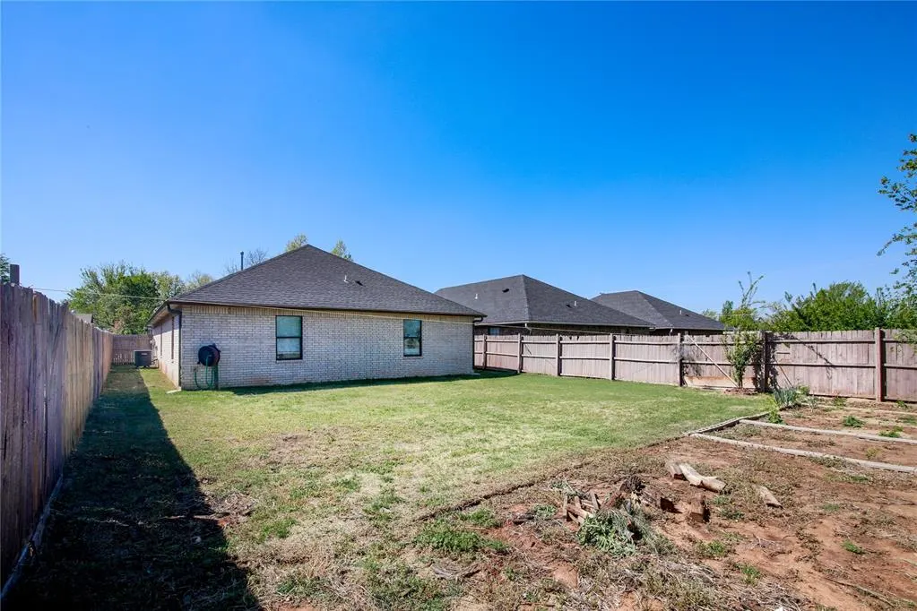 Photo 26 — 231 SE 53rd Street, Oklahoma City, OK 73129