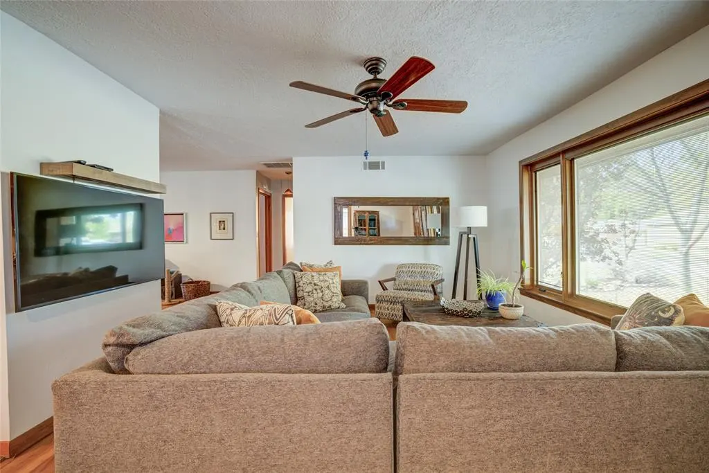 Photo 10 — 609 Morningside Drive, Norman, OK 73071