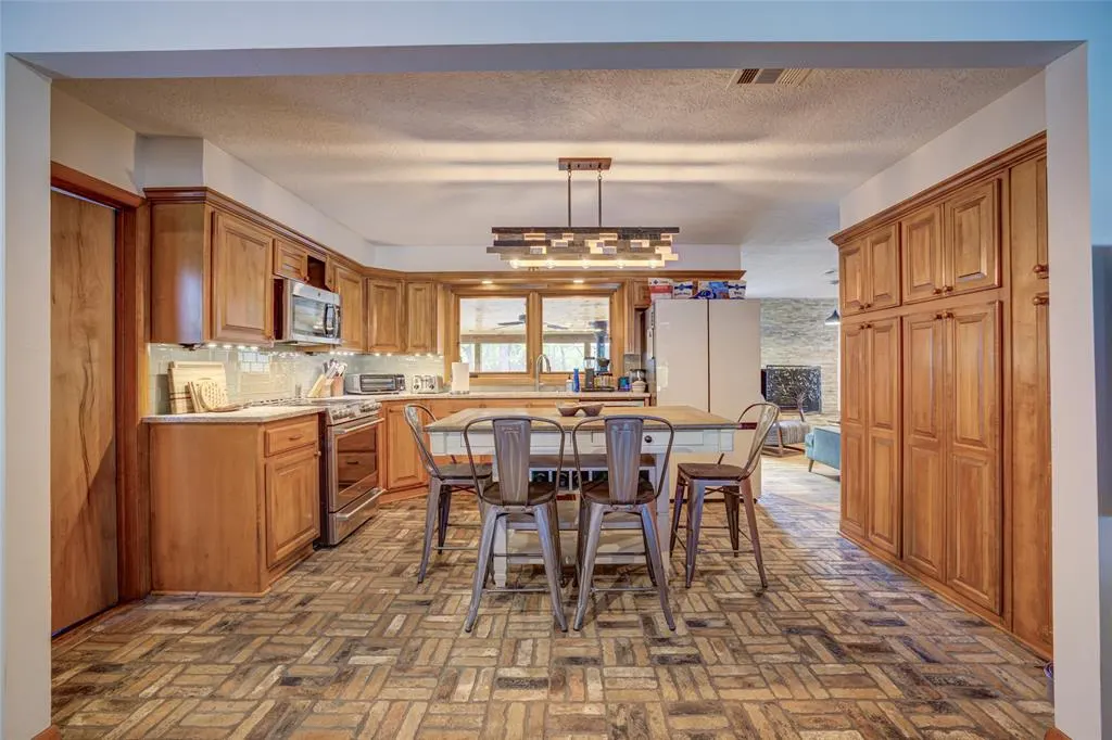 Photo 13 — 609 Morningside Drive, Norman, OK 73071