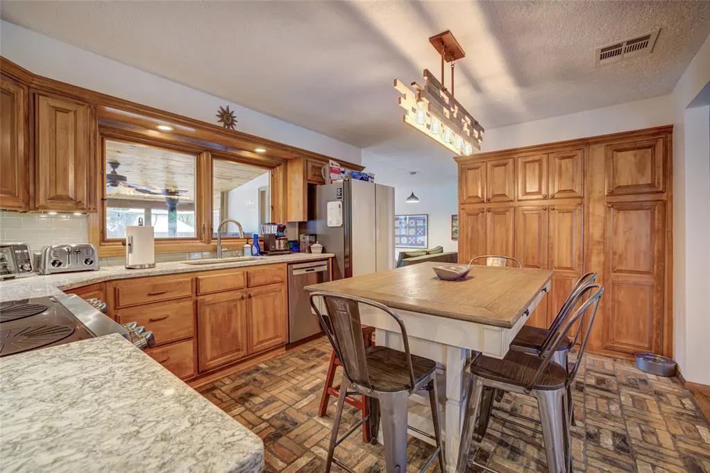 Photo 14 — 609 Morningside Drive, Norman, OK 73071