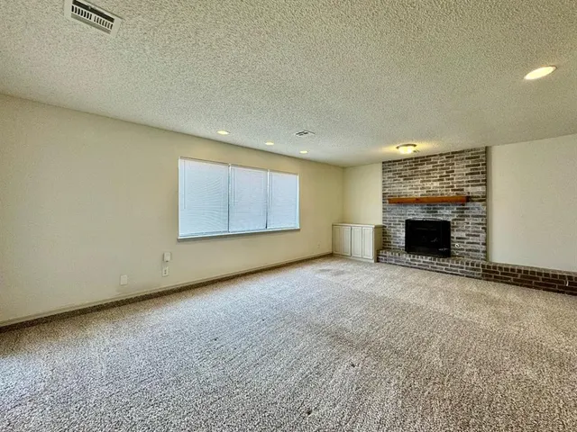 Photo 5 — 605 NW 138th Street, Edmond, OK 73013