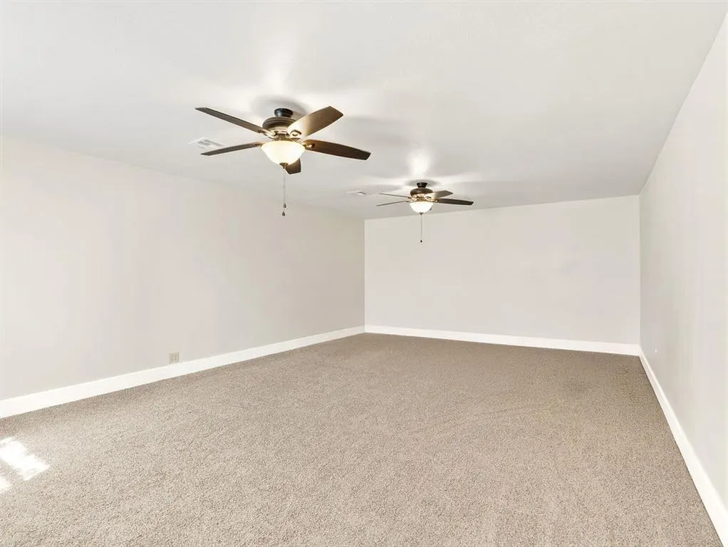 Photo 18 — 128 W Tahlequah Avenue, Sulphur, OK 73086