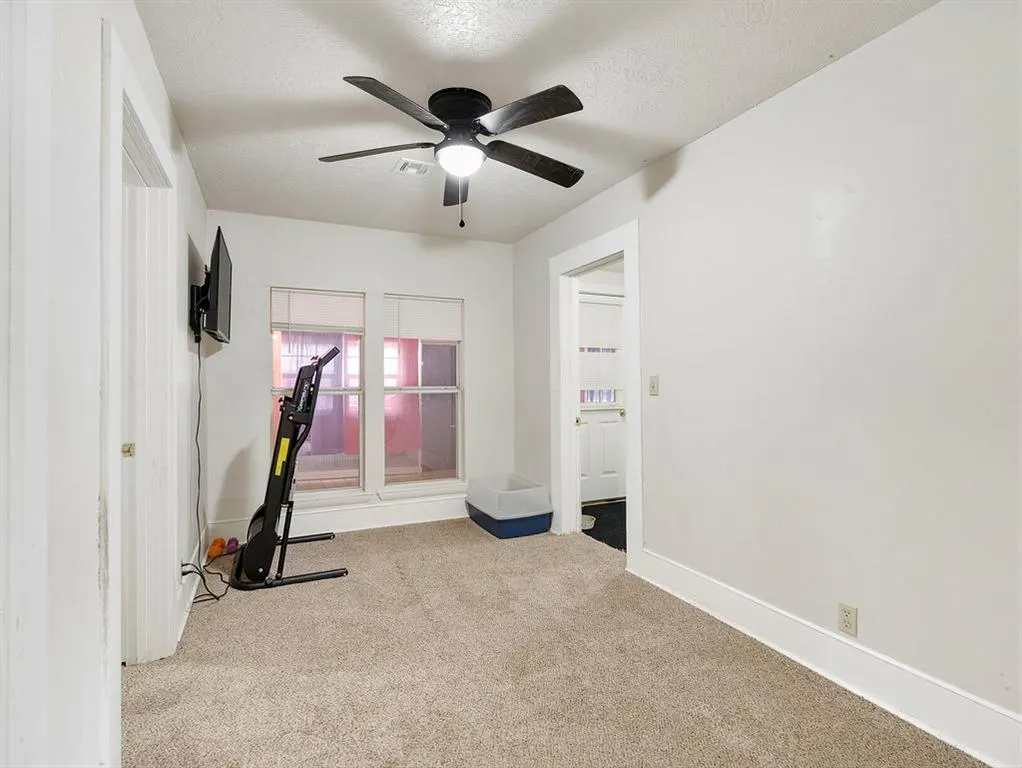 Photo 27 — 128 W Tahlequah Avenue, Sulphur, OK 73086