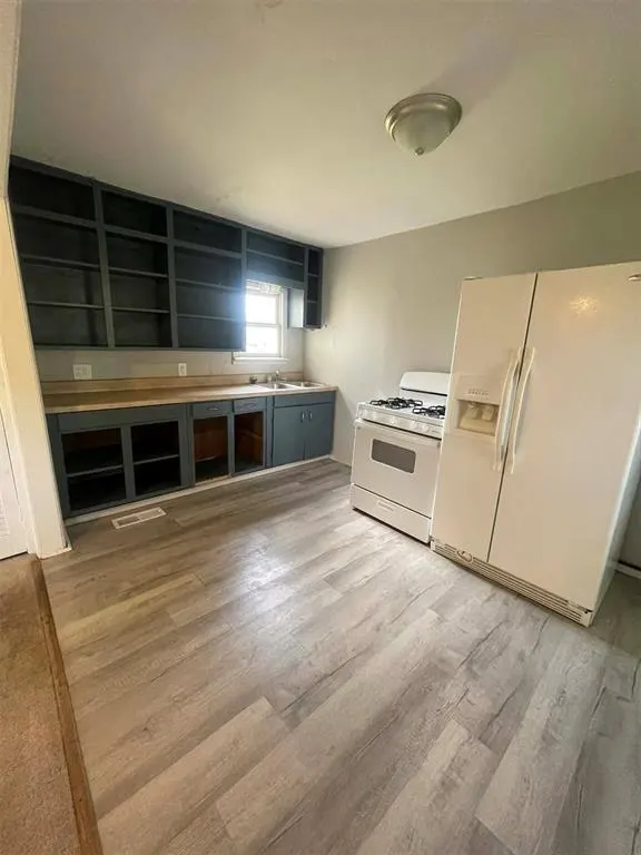 Photo 5 — 437 S Peachtree Street, Ponca City, OK 74601