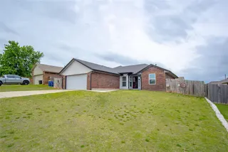 Sold home at 1917 Cimarron Trail