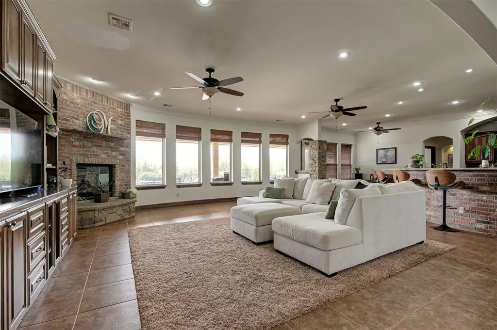 Photo 5 — 836 NE Arrowhead Road, Piedmont, OK 73078