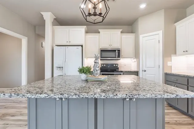 Photo 4 — 2225 Bent Tree Road, Shawnee, OK 74804