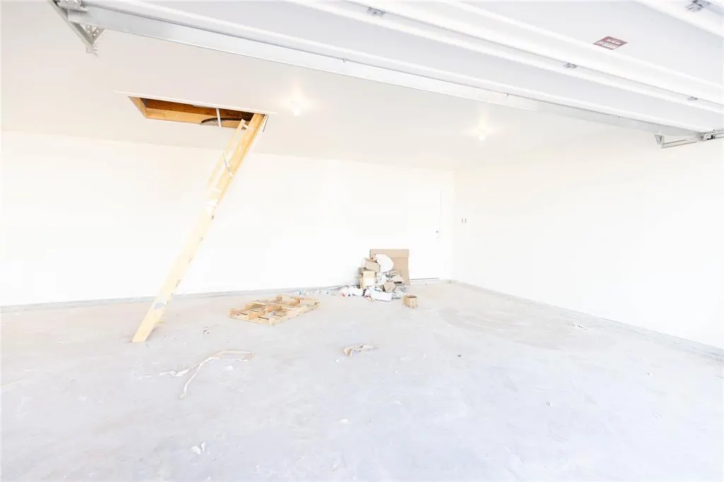 Photo 24 — 15408 Bedford Road, Edmond, OK 73013