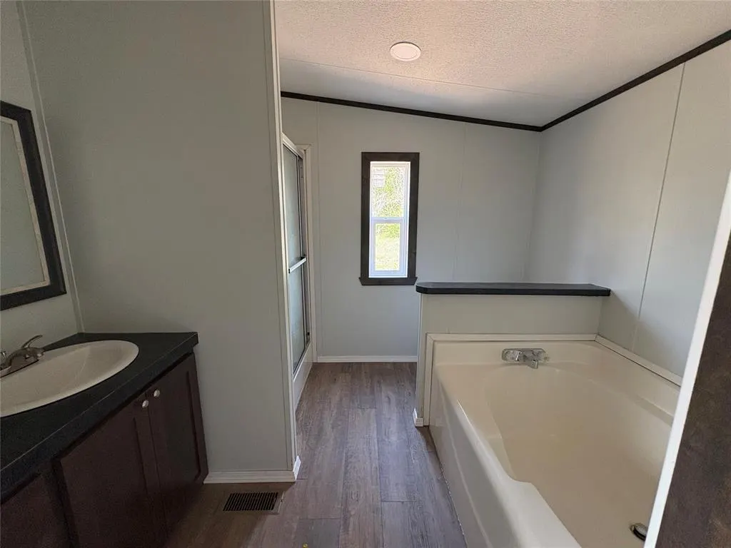 Photo 11 — 95 N Harmony Lane, Shawnee, OK 74804