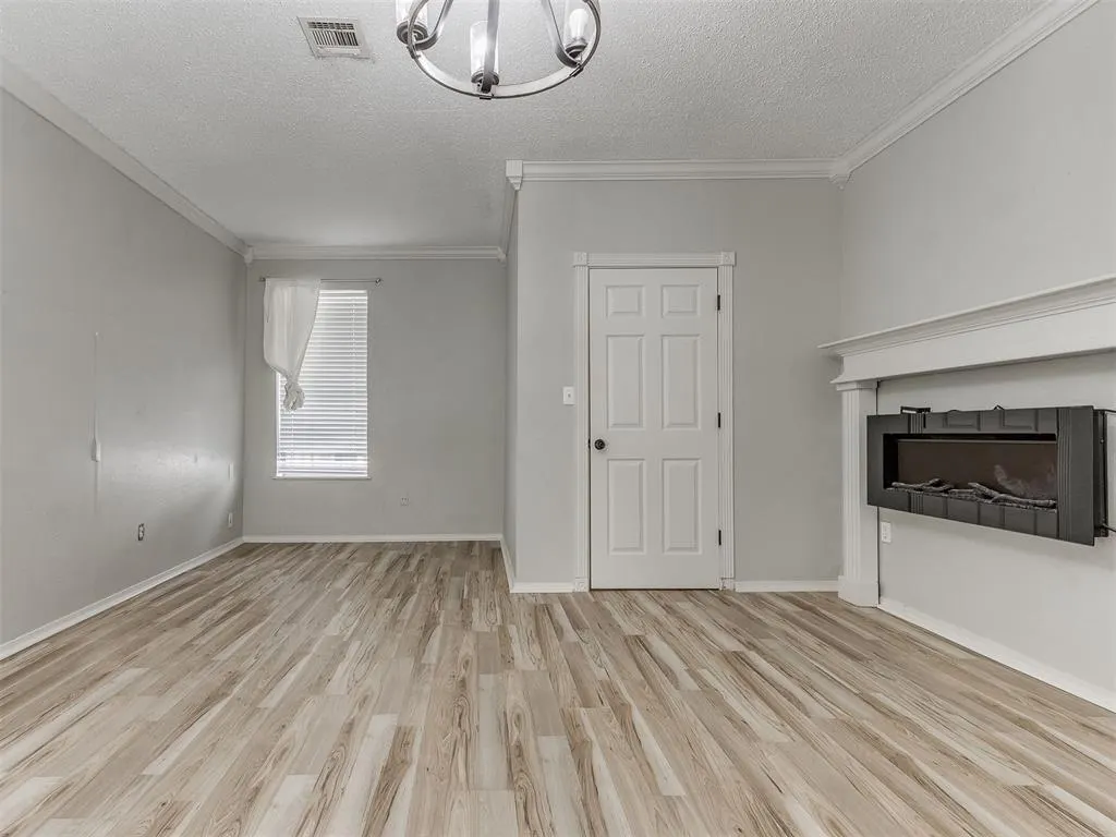Photo 23 — 118 Brookside Drive, Moore, OK 73160