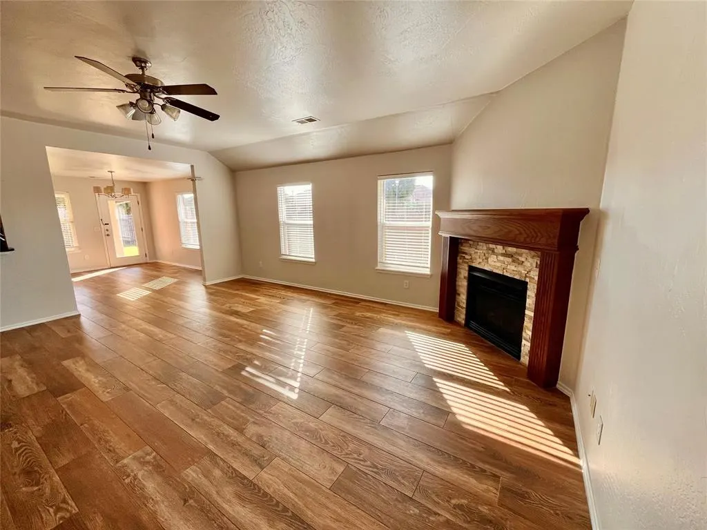 Photo 6 — 17700 Blackhawk Circle, Edmond, OK 73012