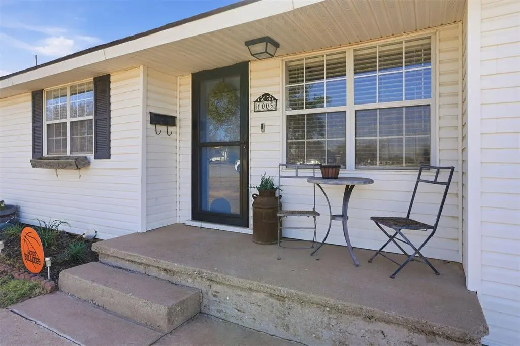 Photo 4 — 1003 N Hightower Street, Altus, OK 73521