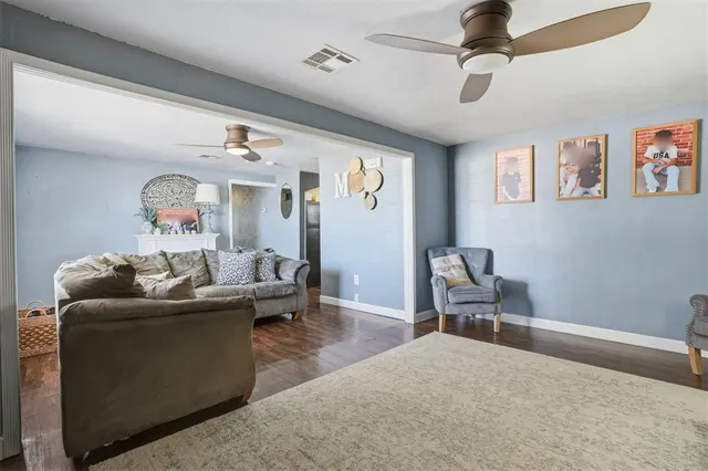 Photo 8 — 1003 N Hightower Street, Altus, OK 73521