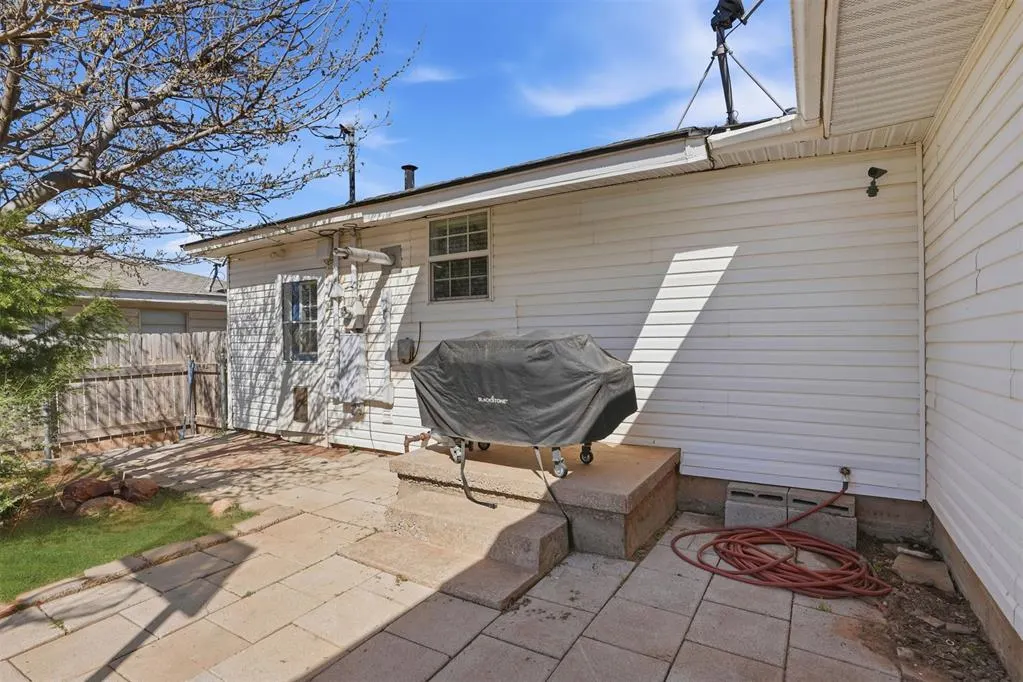 Photo 41 — 1003 N Hightower Street, Altus, OK 73521
