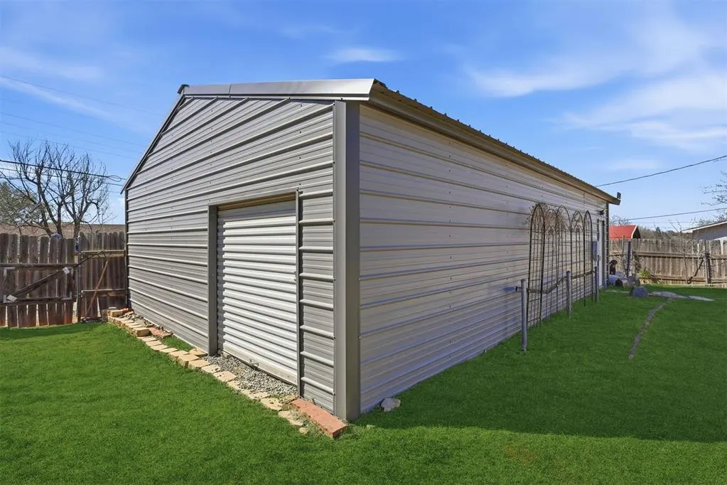 Photo 44 — 1003 N Hightower Street, Altus, OK 73521