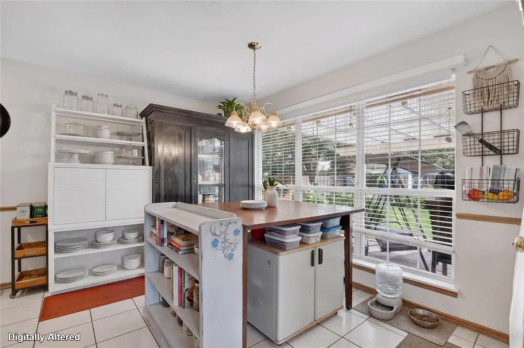 Photo 12 — 1608 Natchez Road, Edmond, OK 73012
