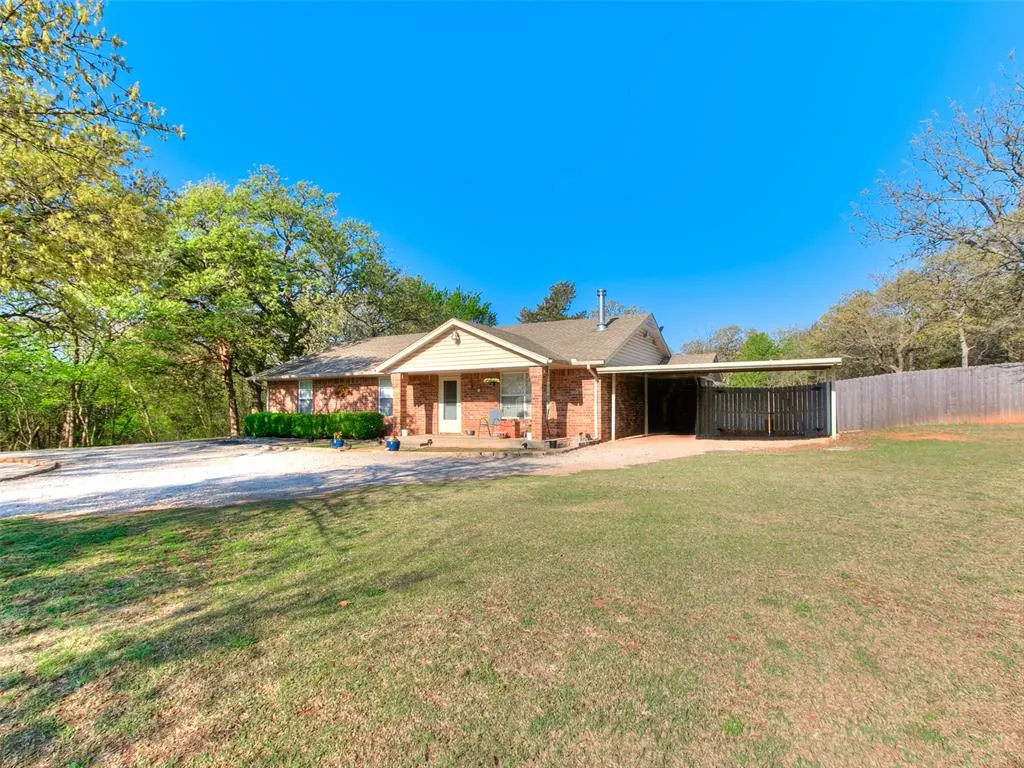 Photo 2 — 3880 72nd Avenue, Norman, OK 73026