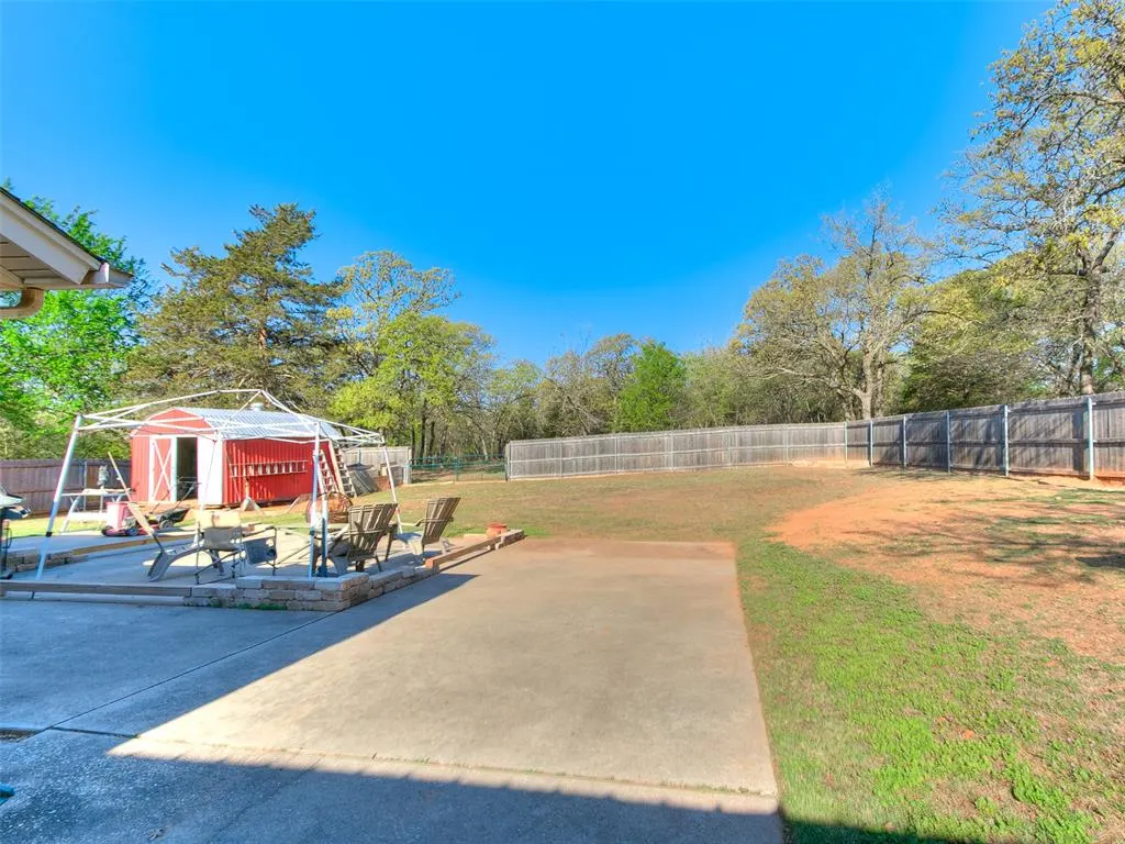 Photo 5 — 3880 72nd Avenue, Norman, OK 73026