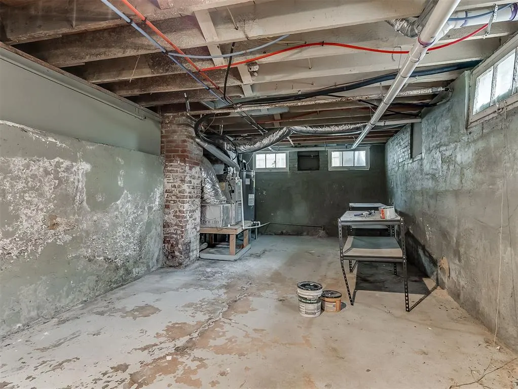 Photo 42 — 425 NE 15th Street, Oklahoma City, OK 73104
