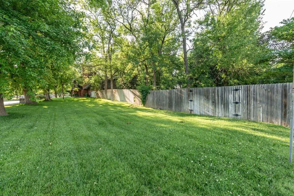 Photo 3 — 3133 Walnut Road, Norman, OK 73072