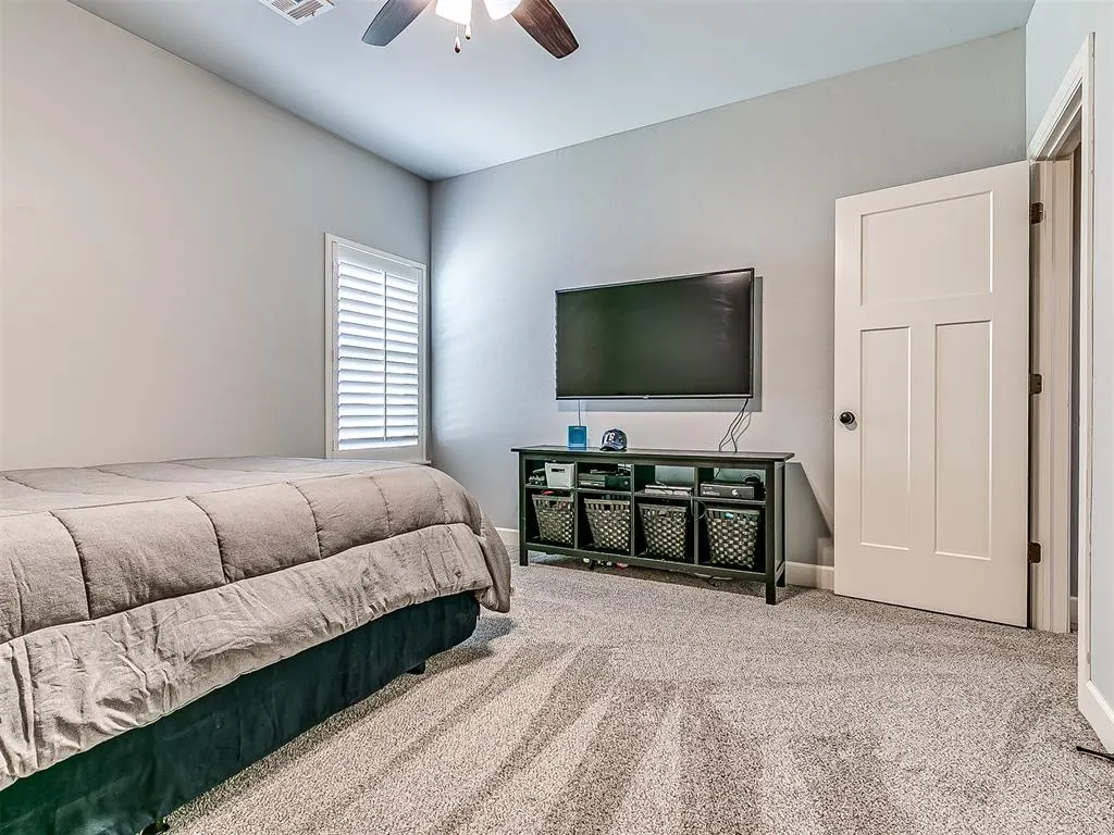 Photo 34 — 25068 Emerald Way, Cashion, OK 73016