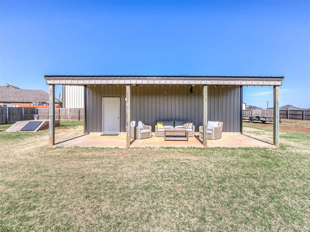 Photo 38 — 25068 Emerald Way, Cashion, OK 73016