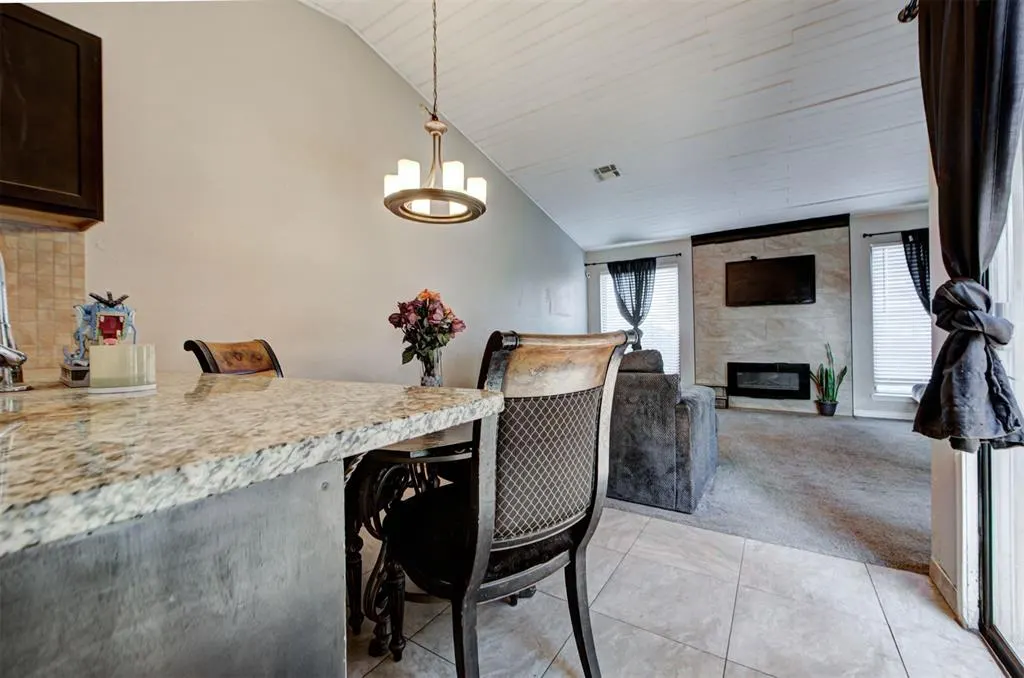 Photo 10 — 6408 Lyrewood Terrace, Oklahoma City, OK 73132