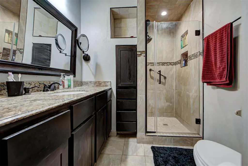 Photo 19 — 6408 Lyrewood Terrace, Oklahoma City, OK 73132