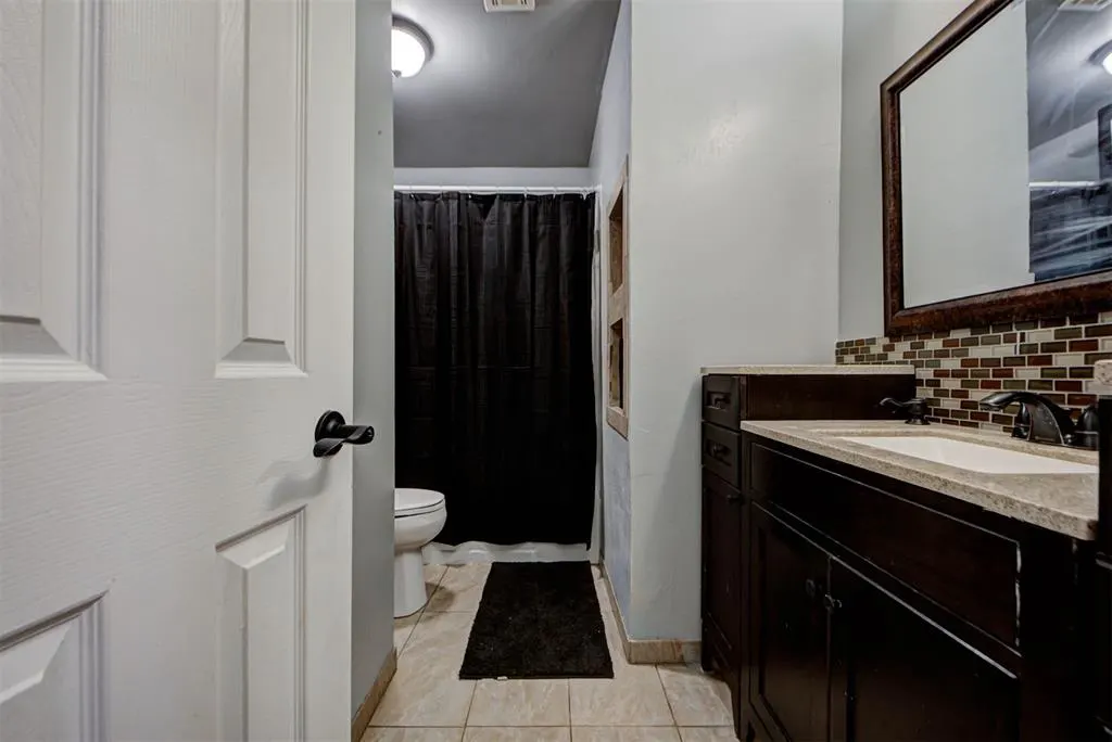 Photo 20 — 6408 Lyrewood Terrace, Oklahoma City, OK 73132