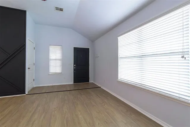 Photo 6 — 12701 Heritage Oaks Drive, Oklahoma City, OK 73120