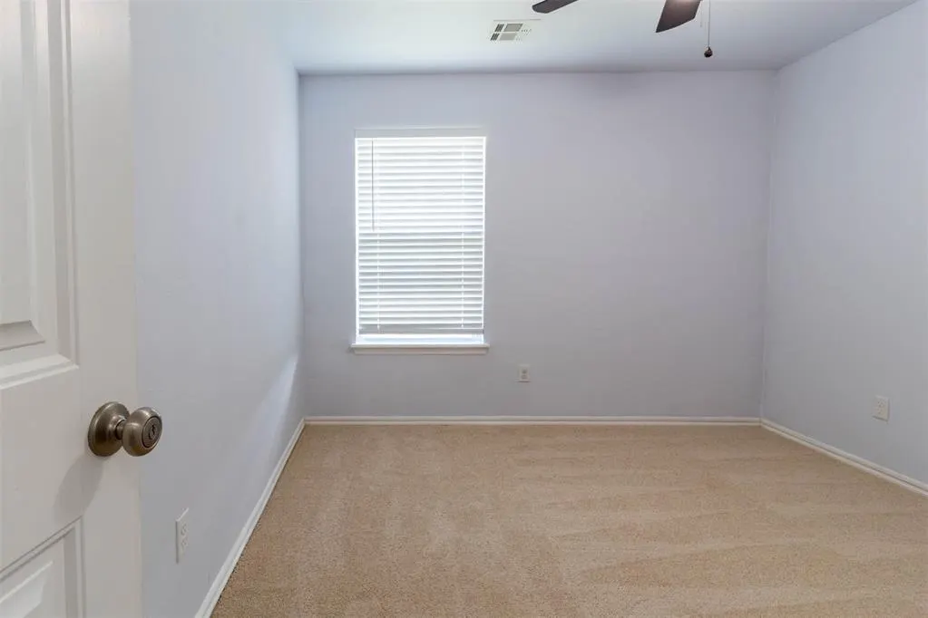 Photo 19 — 12701 Heritage Oaks Drive, Oklahoma City, OK 73120