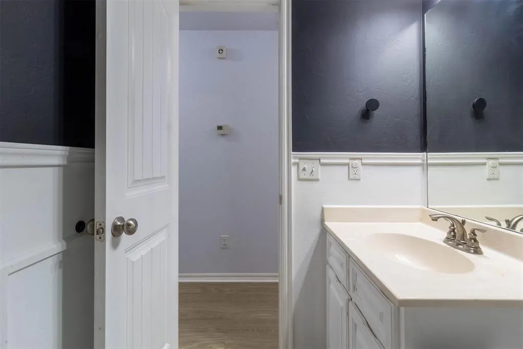 Photo 31 — 12701 Heritage Oaks Drive, Oklahoma City, OK 73120