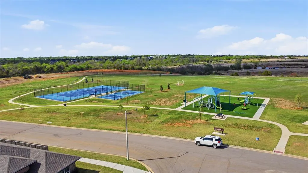Photo 28 — 3807 Mistwood Place, Norman, OK 73026