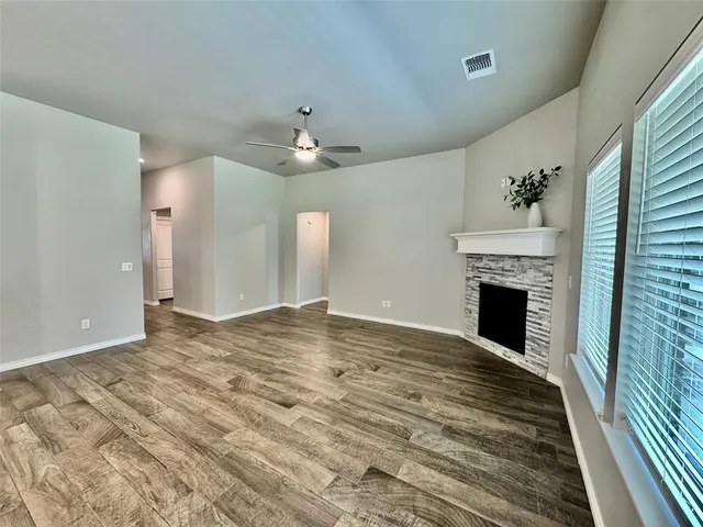 Photo 7 — 3824 Palmetto Trail, Oklahoma City, OK 73179