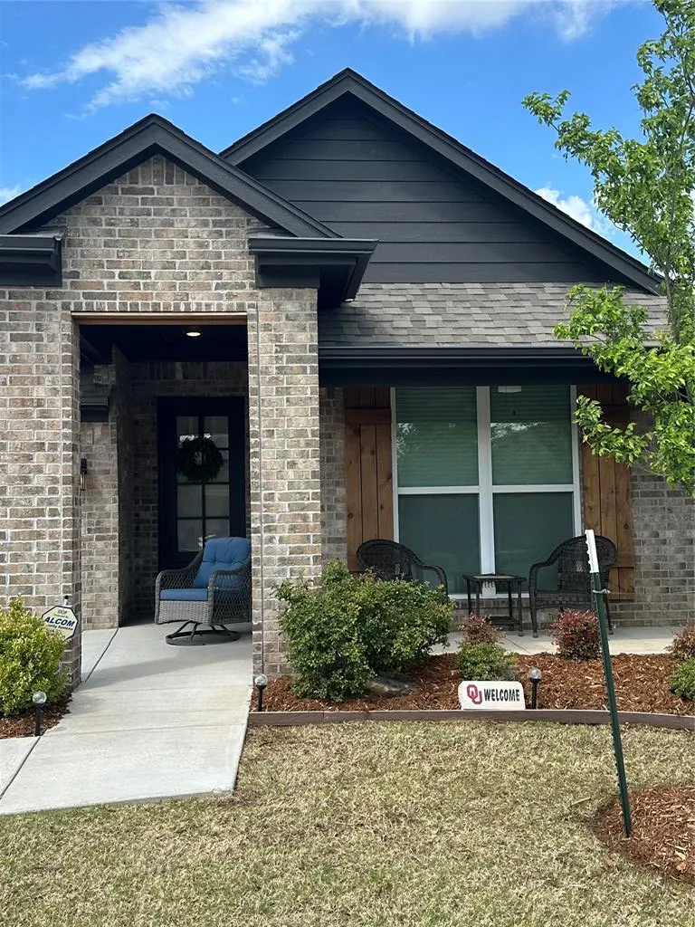 Photo 3 — 16305 Steppe Drive, Oklahoma City, OK 73170