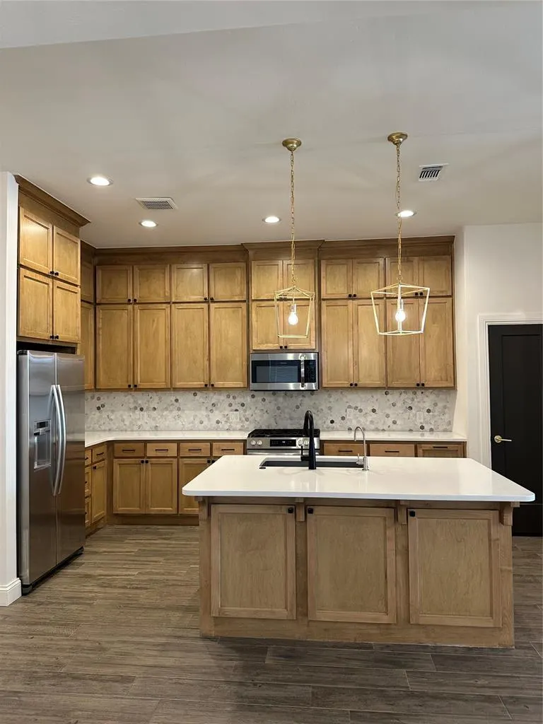 Photo 14 — 16305 Steppe Drive, Oklahoma City, OK 73170