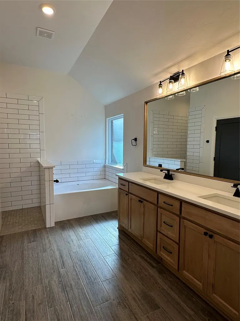 Photo 23 — 16305 Steppe Drive, Oklahoma City, OK 73170