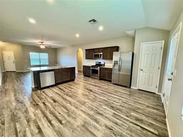 Photo 7 — 1307 W Missouri Avenue, Claremore, OK 74019