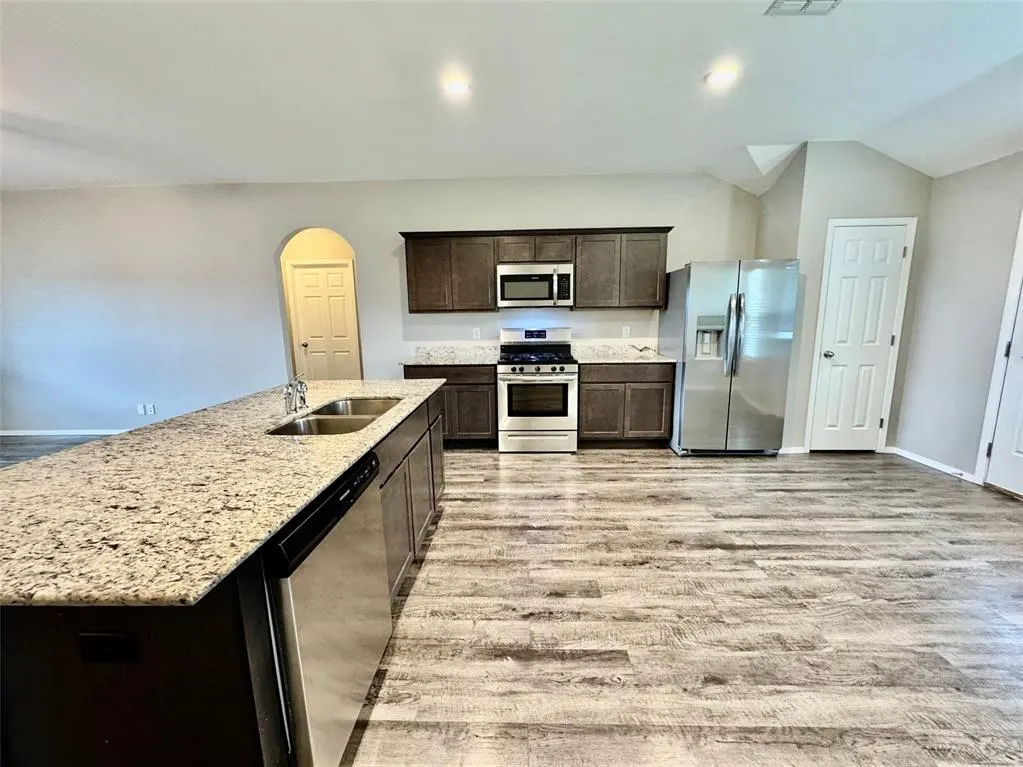 Photo 11 — 1307 W Missouri Avenue, Claremore, OK 74019