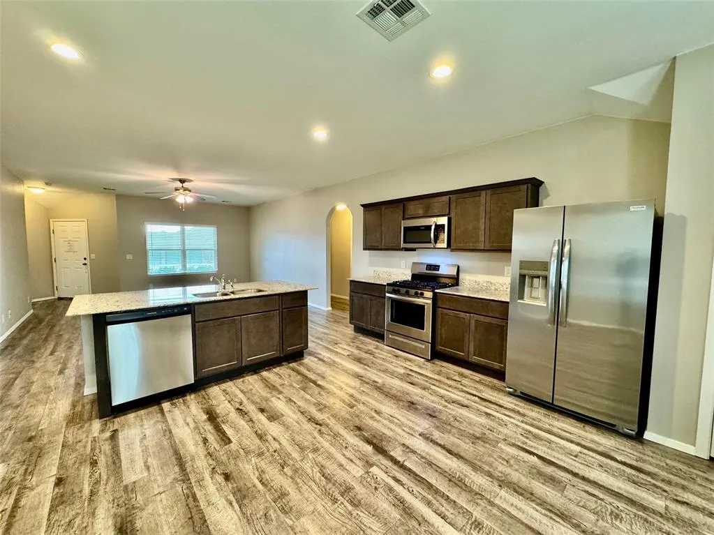 Photo 16 — 1307 W Missouri Avenue, Claremore, OK 74019
