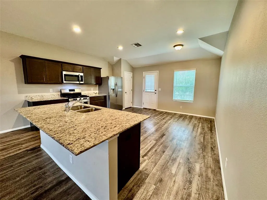 Photo 21 — 1307 W Missouri Avenue, Claremore, OK 74019