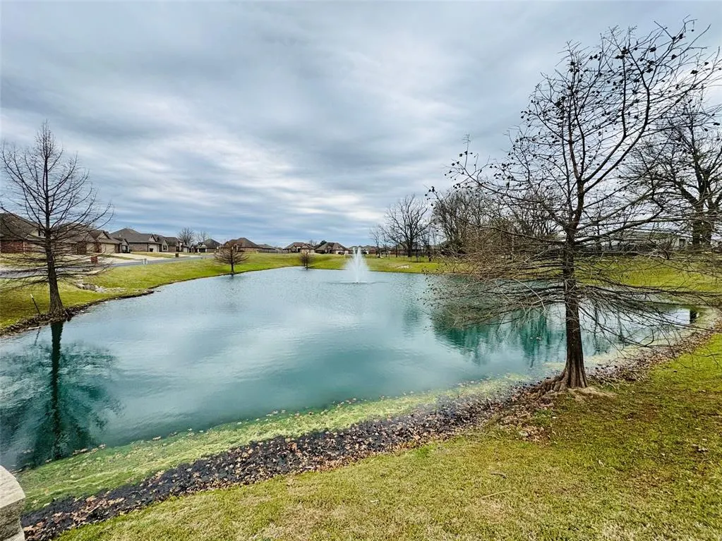 Photo 37 — 1307 W Missouri Avenue, Claremore, OK 74019