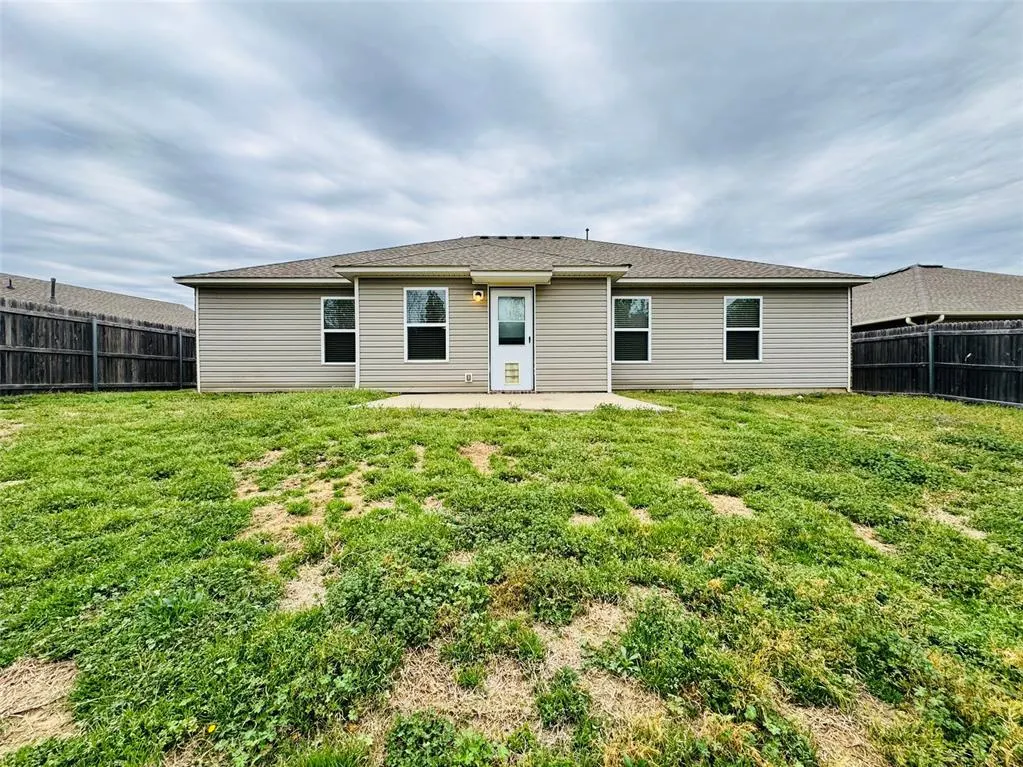 Photo 41 — 1307 W Missouri Avenue, Claremore, OK 74019