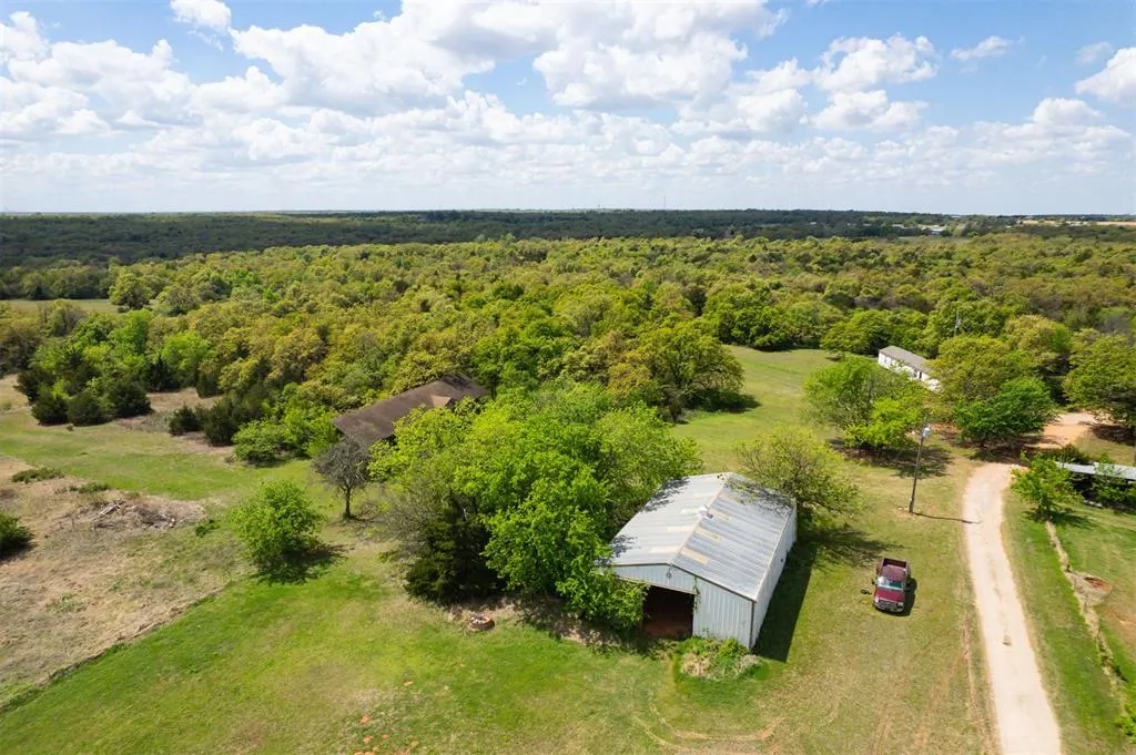 Photo 19 — 9925 S Anderson Road, Guthrie, OK 73044